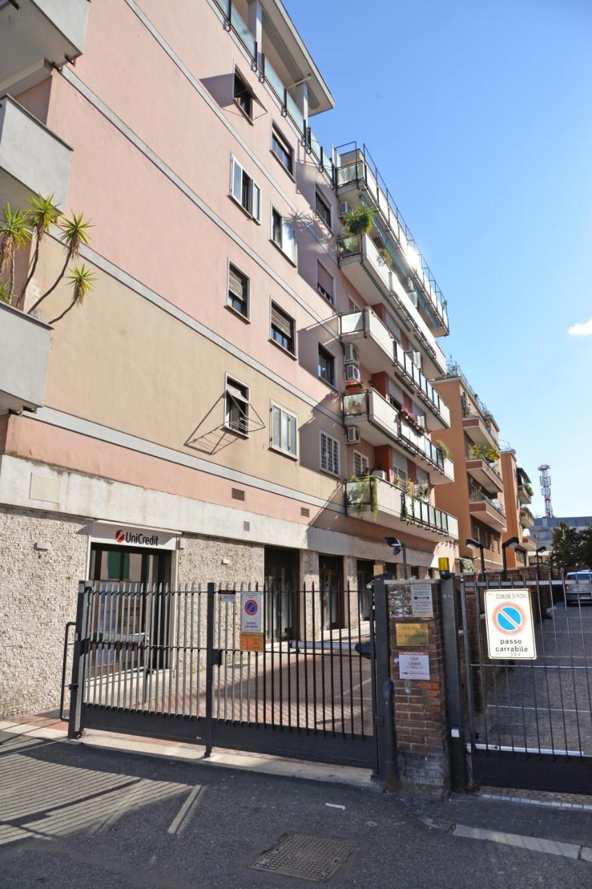 Friendly House Rome Villa ภายนอก รูปภาพ