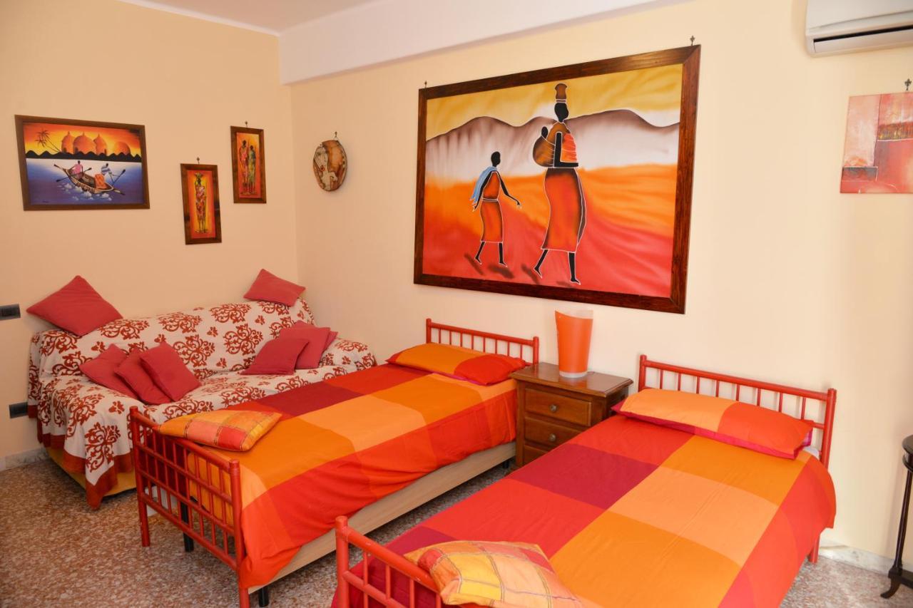 Friendly House Rome Villa ภายนอก รูปภาพ